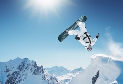 半岛体育-东契奇王者归来，独行侠血洗斯台普斯！